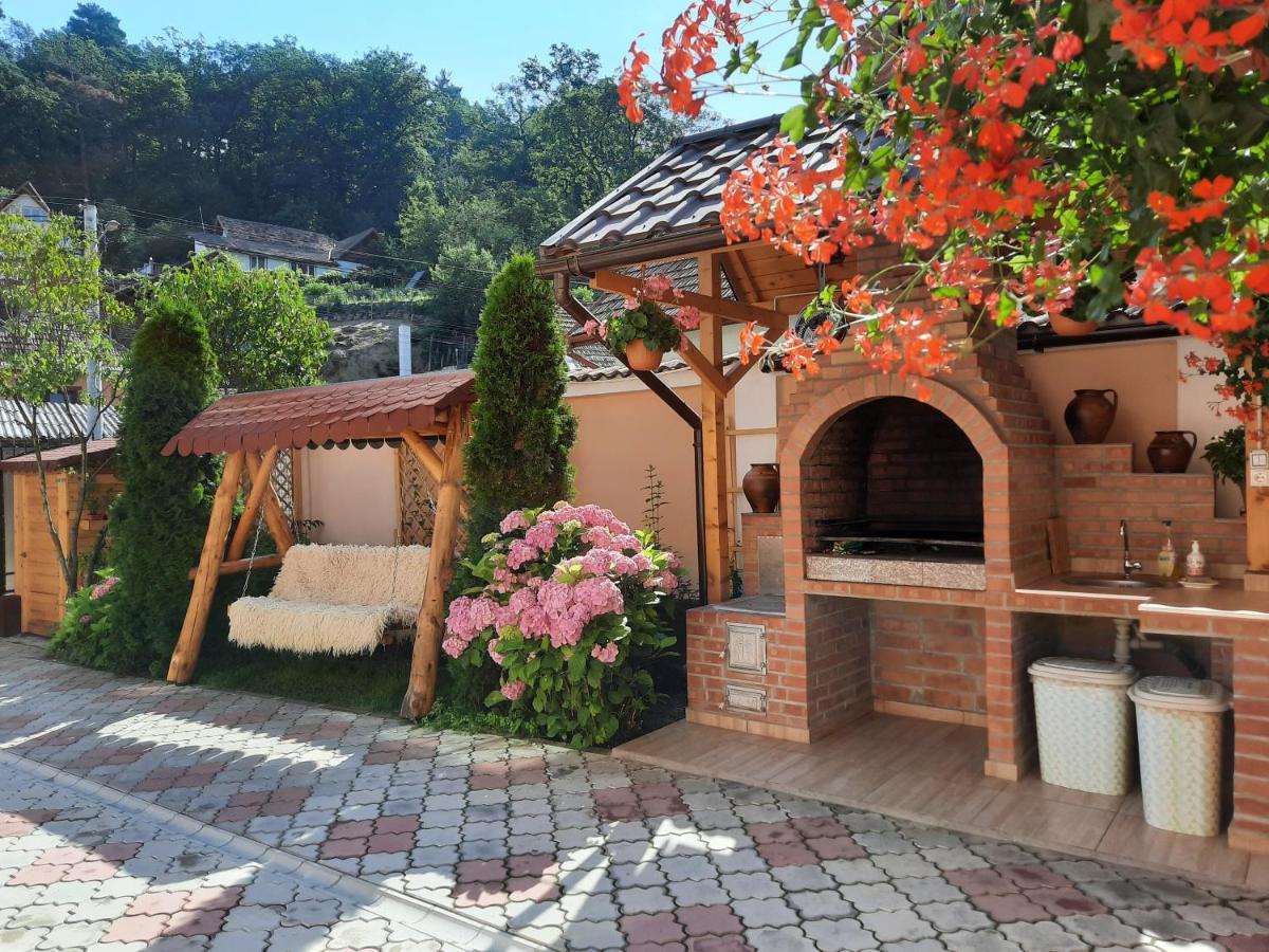 Casa Dacica Hotel Rîşnov Exterior foto